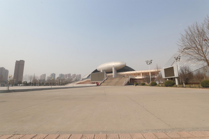 3.31郑州房车展场地河南省体育中心 WLH_2955