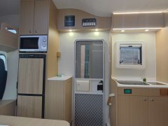 上汽H500 宏宇牌