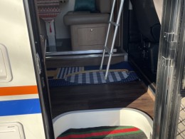 卫航 依维柯拓展房车