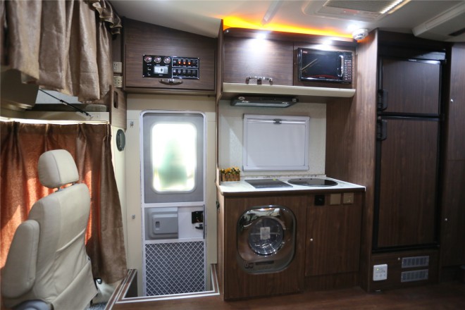 拓锐斯特依维柯C型畅游版TIC-620 55.8万起 2E1A4977