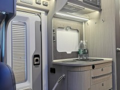 瑞弗 2022款瑞弗V820双扩展房车（巅峰版）