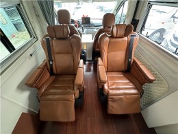 上汽大通 V90