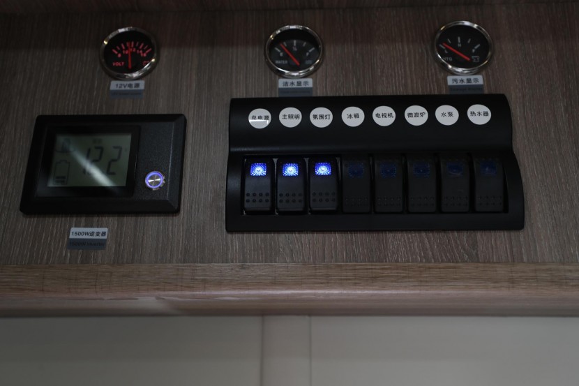 赛德房车国产依维柯C型房车 50.8万 WLH_1879