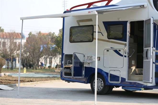 拓锐斯特依维柯C型欧尚II版TIC-611A 56.8万起 2E1A4569