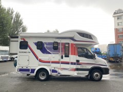 宇通房车 2023款旗舰双拓展版