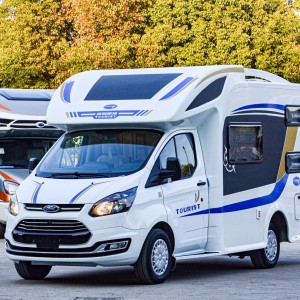 拓锐斯特2021款 福特T型锐典版房车