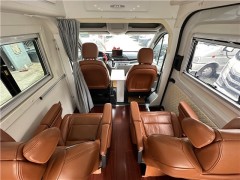 上汽大通 21款大通V90 B型房车