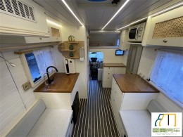 上汽大通 2017 款上汽大通RV80 2.5T自动挡 C 型房车