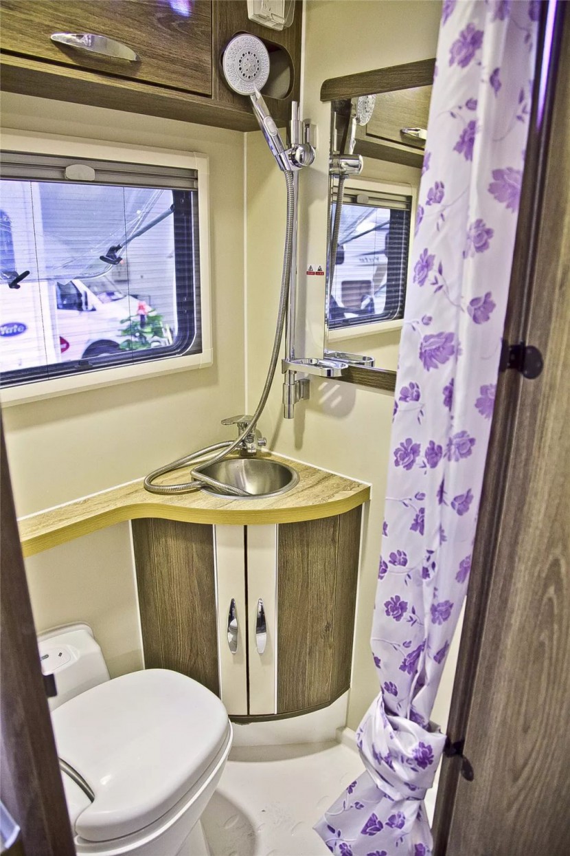 优化升级不断全新亚特尊尚型双扩展实拍