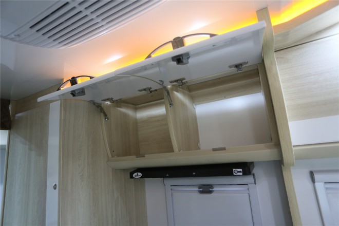 拓锐斯特依维柯C型欧亚版TIC-601 52万起 2E1A4828