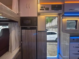 吉野房车 江铃JMC轻卡房车