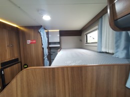 宇通 C330
