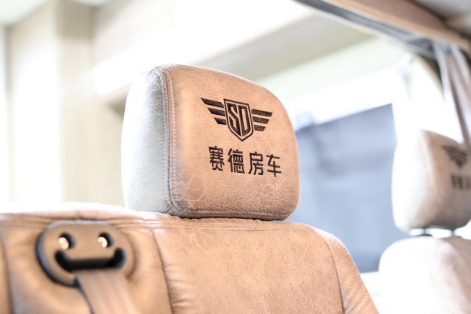 北京车友福利，赛德依维柯欧胜C型房车在北京顺利上牌cf70cc6acb914bcbbc0fd6439ee1e207