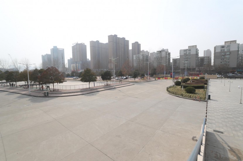 3.31郑州房车展场地河南省体育中心 WLH_3402