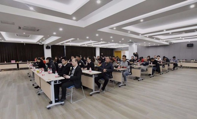 “走进铂驰工厂，解密房车生产”--铂驰房车年终感恩团购会顺利落幕