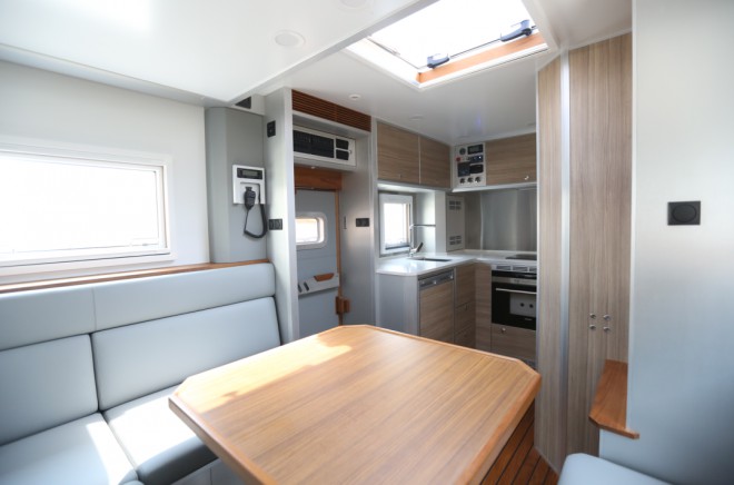 “大白”——诺马迪森“驰骋者”：品质与技术的碰撞