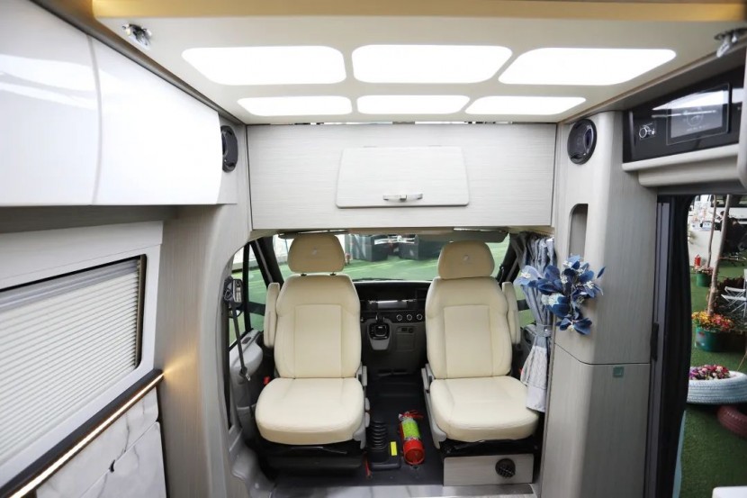 9月2日郑州房车展，飞翔房车铁C PLUS，旅行路上的最铁拍档！ 图片 30