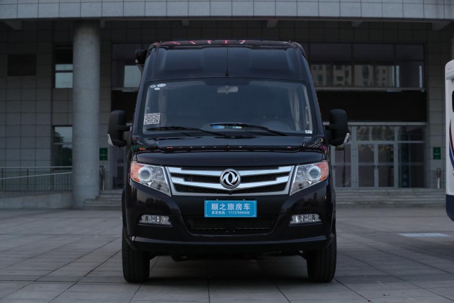 老张定制款——高清实拍2019款顺之旅东风御风自动挡B型房车 WLH_5854