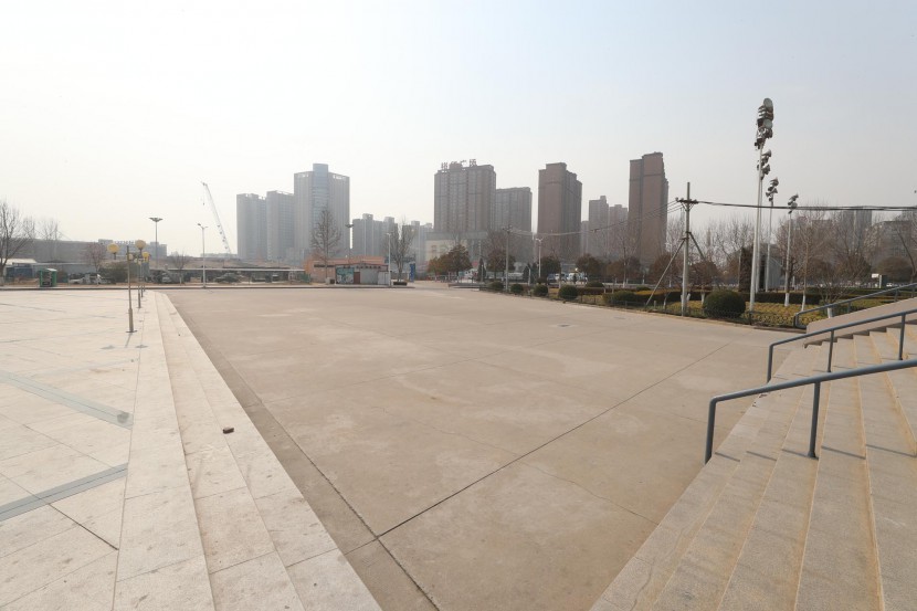 3.31郑州房车展场地河南省体育中心 WLH_3033