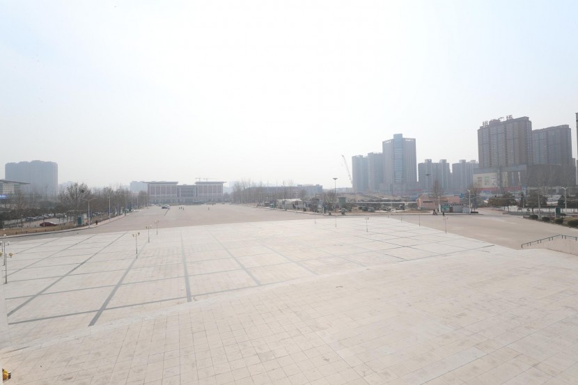 3.31郑州房车展场地河南省体育中心 WLH_2969