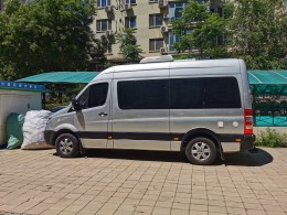 南京金龙开沃房车 小型专用客车