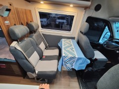 宇通 2020款B530舒适版 纵置床