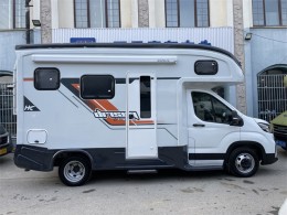 2024款歌睿途大通V90 C型 小型旅居车