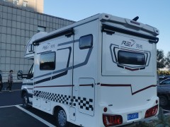 瑞弗 2022款瑞弗V820双扩展房车（巅峰版）