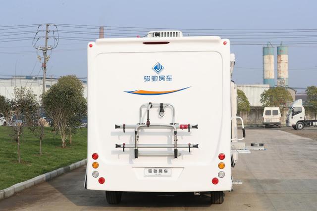 【4•12洛阳房车展】骏驰房车将携最具性价比的新款大通自动挡C型房车(L型沙发纵床款)与您相约牡丹花盛会“一股清流”——骏驰大通自动挡C型房车(L型沙发纵床款)39.8万