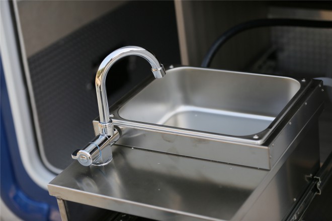 拓锐斯特依维柯C型欧尚II版TIC-611A 56.8万起 2E1A4552