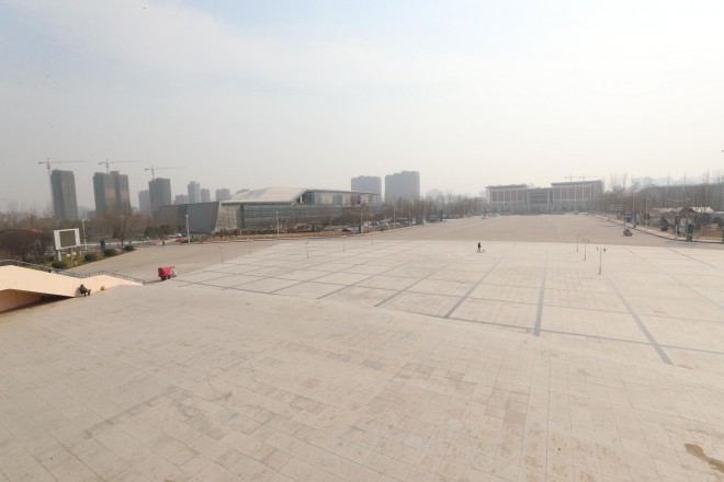 3.31郑州房车展场地河南省体育中心 WLH_3039