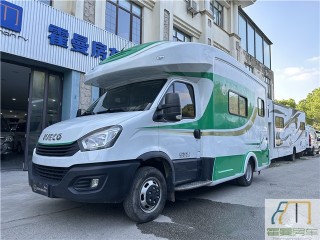 齐星 2019款齐星依维柯后拓展C型房车