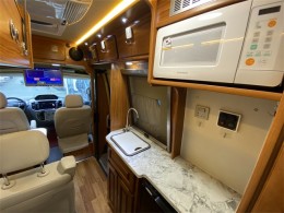 上汽大通 20款大通V80 B型房车