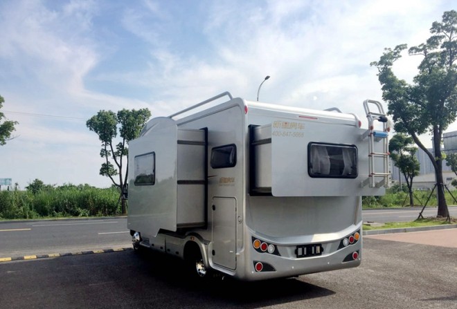 新星房车罗马假日系列C600K2-双扩展 87.8万元 C600K2-银3
