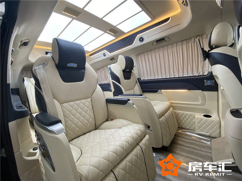 奔驰威霆商务七座202009031052192634