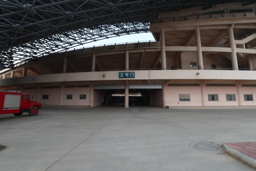 3.31郑州房车展场地河南省体育中心 WLH_2935