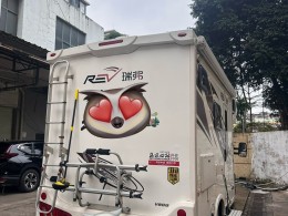 瑞弗房车 2019款V800