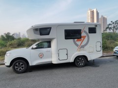 骆驼房车 长城炮