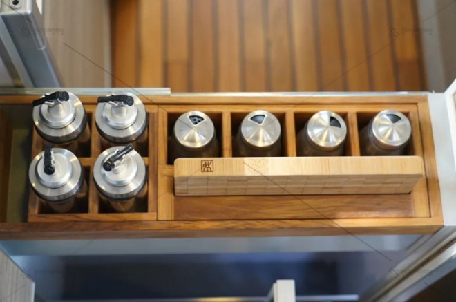 2021新启程--诺马迪森“穿越者M”图片