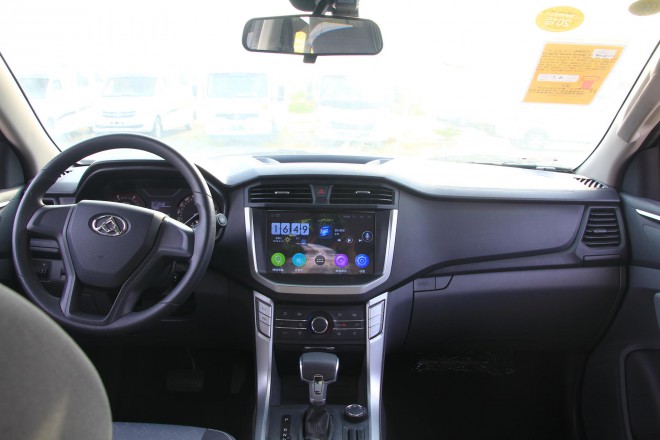 法美瑞大通T60运动版房车  35.8万元 IMG_8082