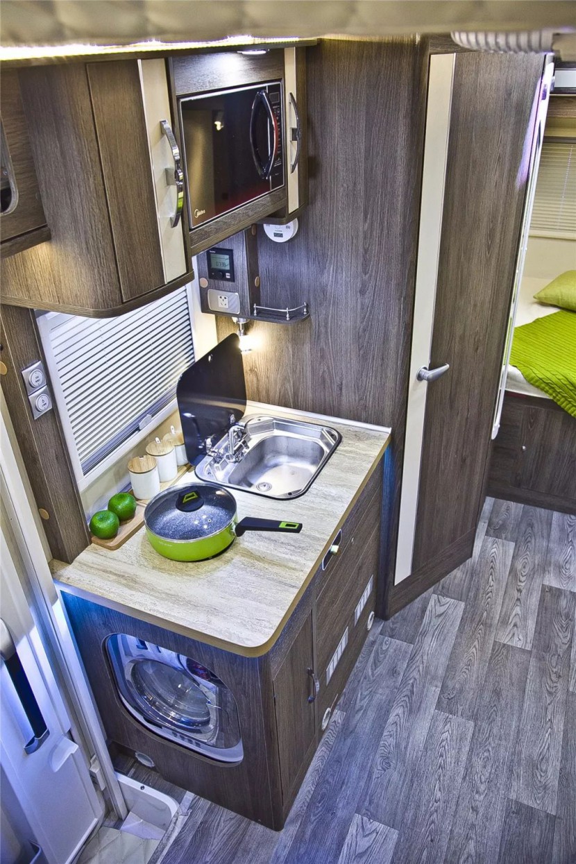 优化升级不断全新亚特尊尚型双扩展实拍