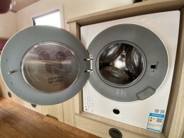 2019款博微全铝板C型房车 全铝板车身U型卡座C型