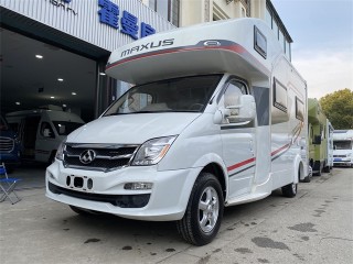 上汽大通 18款RV80C型房车