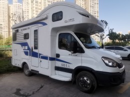 宇通 2021款C533 休闲娱乐版