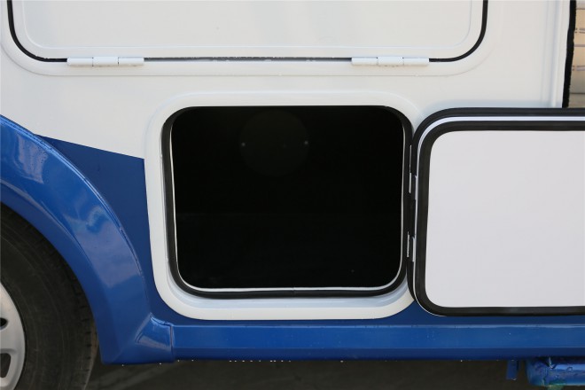 拓锐斯特依维柯C型欧尚II版TIC-611A 56.8万起 2E1A4546