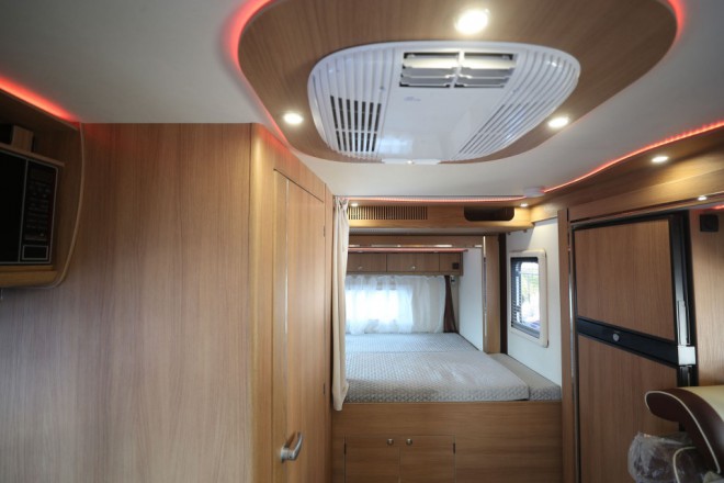 11.23杭州房车展览众房车8c3a343e335b46bfaeb6e243bf1c7cdb