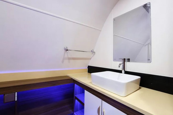 宇通KTV拖挂房车：这，是一条“会唱歌”的推送！