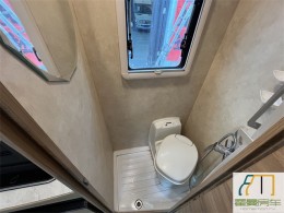 依维柯 2021款巨威 依维柯C型房车