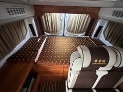 江铃福特 福特新全顺改装床车