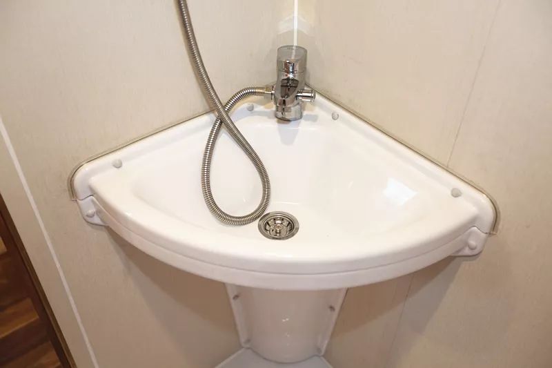 宇通拖挂房车上路啦，约吗?